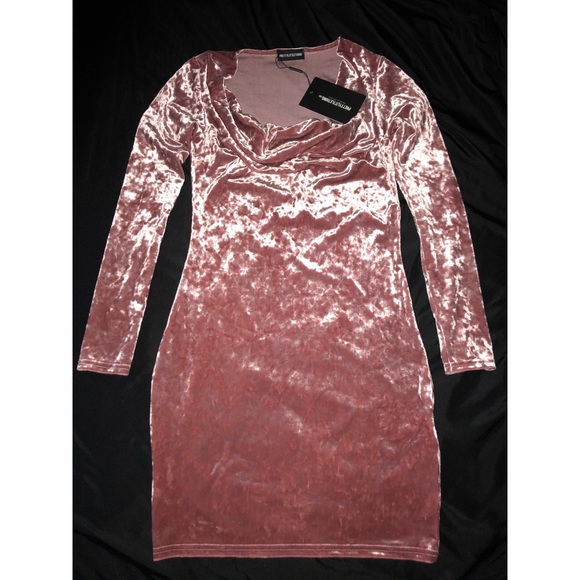 Dress - Picture 1 of 4